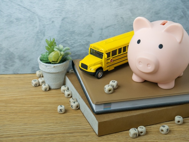 A photograph of different types of savings vehicles (a piggy bank, a digital savings account interface, physical cash, a certificate of deposit). The image intends to showcase various options for storing an emergency fund safely.