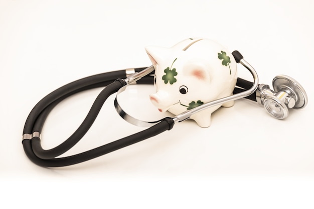 Maximize Your HSA: A 2025 Guide to Healthcare Savings Accounts