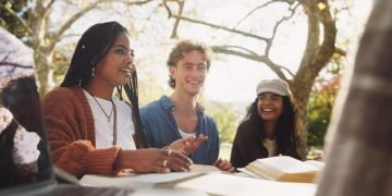 Unlocking Federal Pell Grants: A 2025 Eligibility Guide - Cover Image