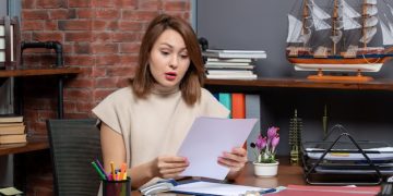 Ace Your College Application Essays: Expert Advice for 2025 - Cover Image