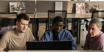 The Benefits of Early College Programs in 2025 - Cover Image